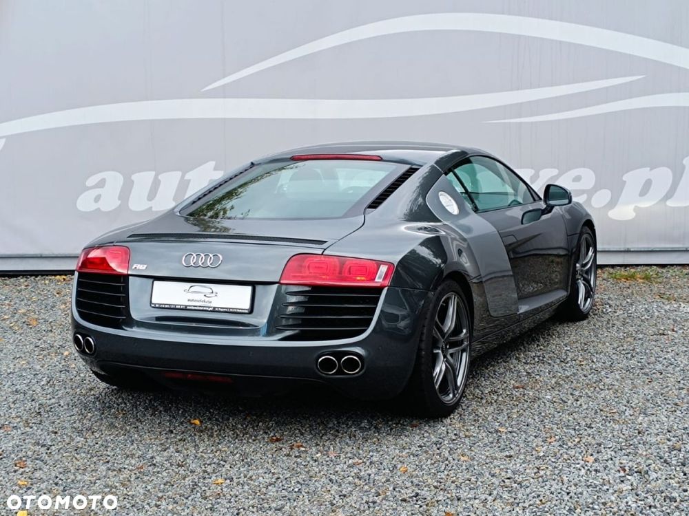 Audi R8 Coupé - 17