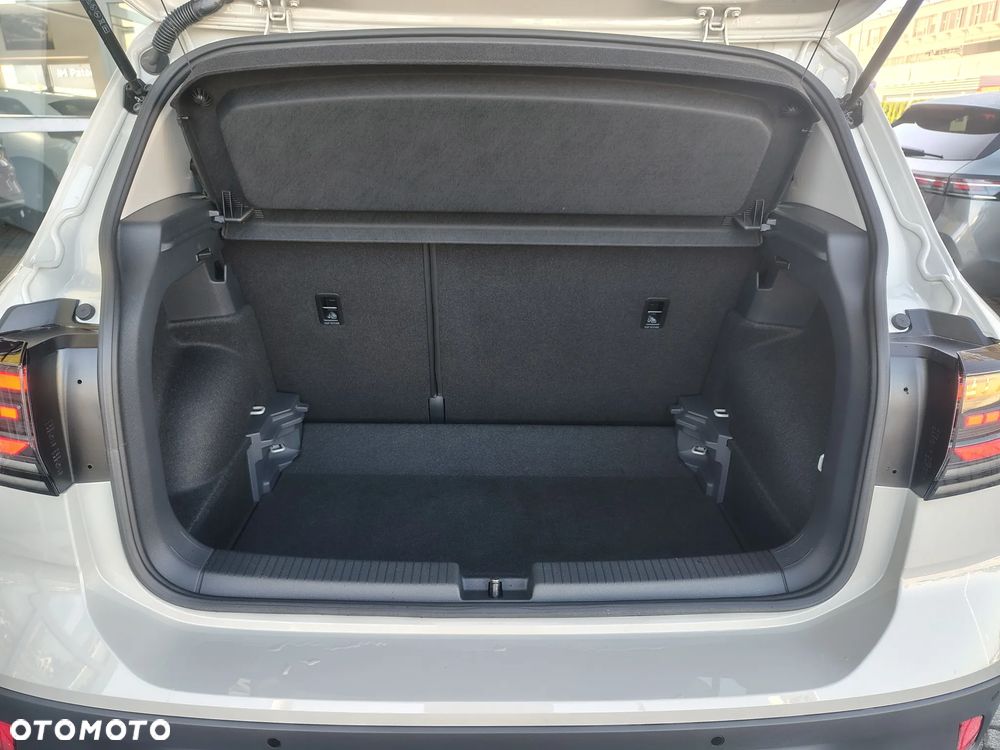 Volkswagen T-Cross - 14