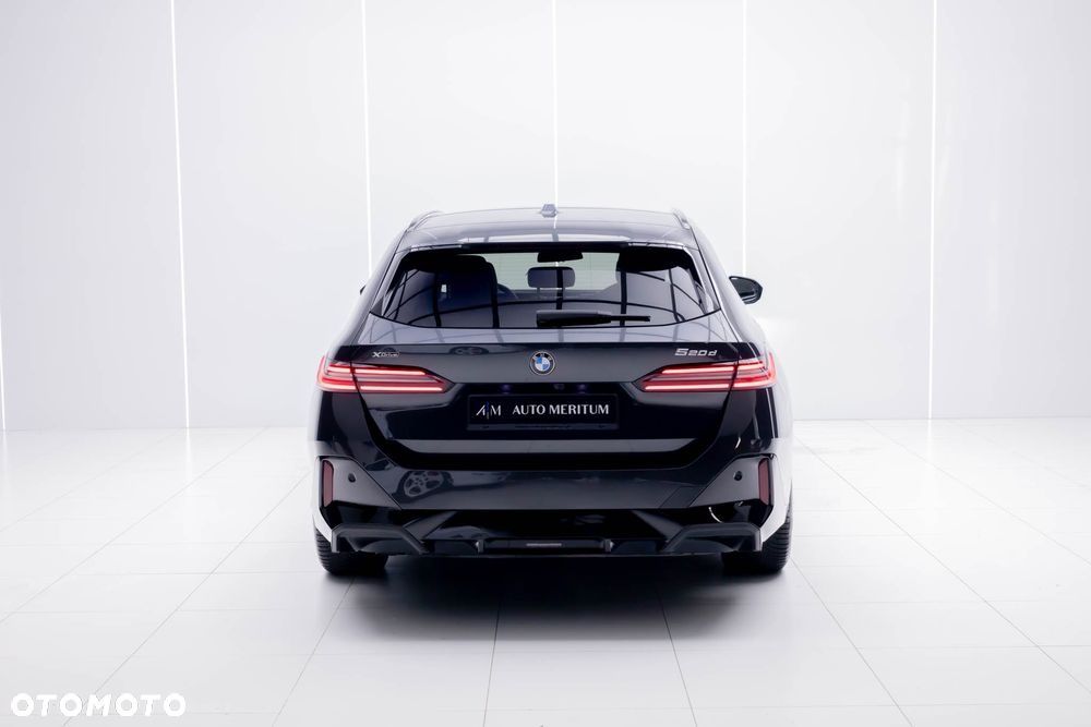 BMW Seria 5 520d xDrive mHEV M Sport Edition - 13