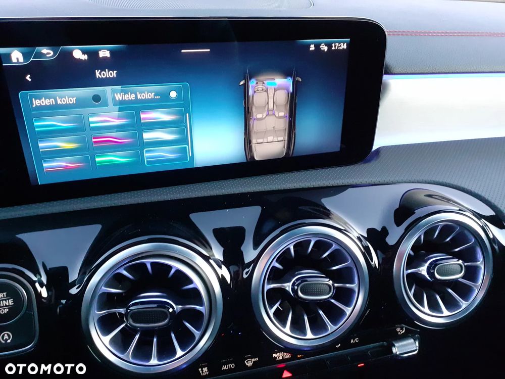 Mercedes-Benz CLA 200 AMG Line 7G-DCT - 35