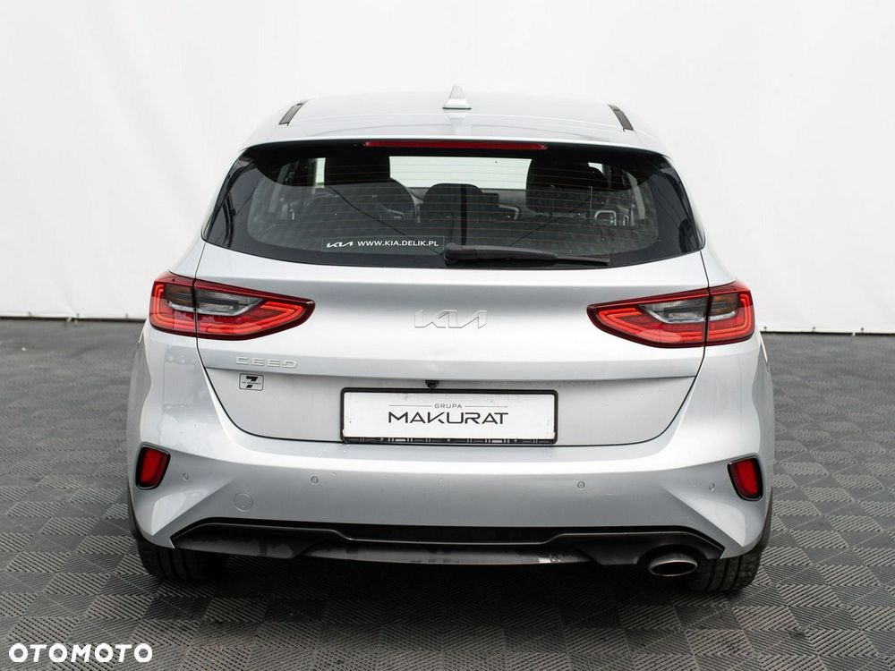 Kia Ceed 1.5 T-GDI M - 9