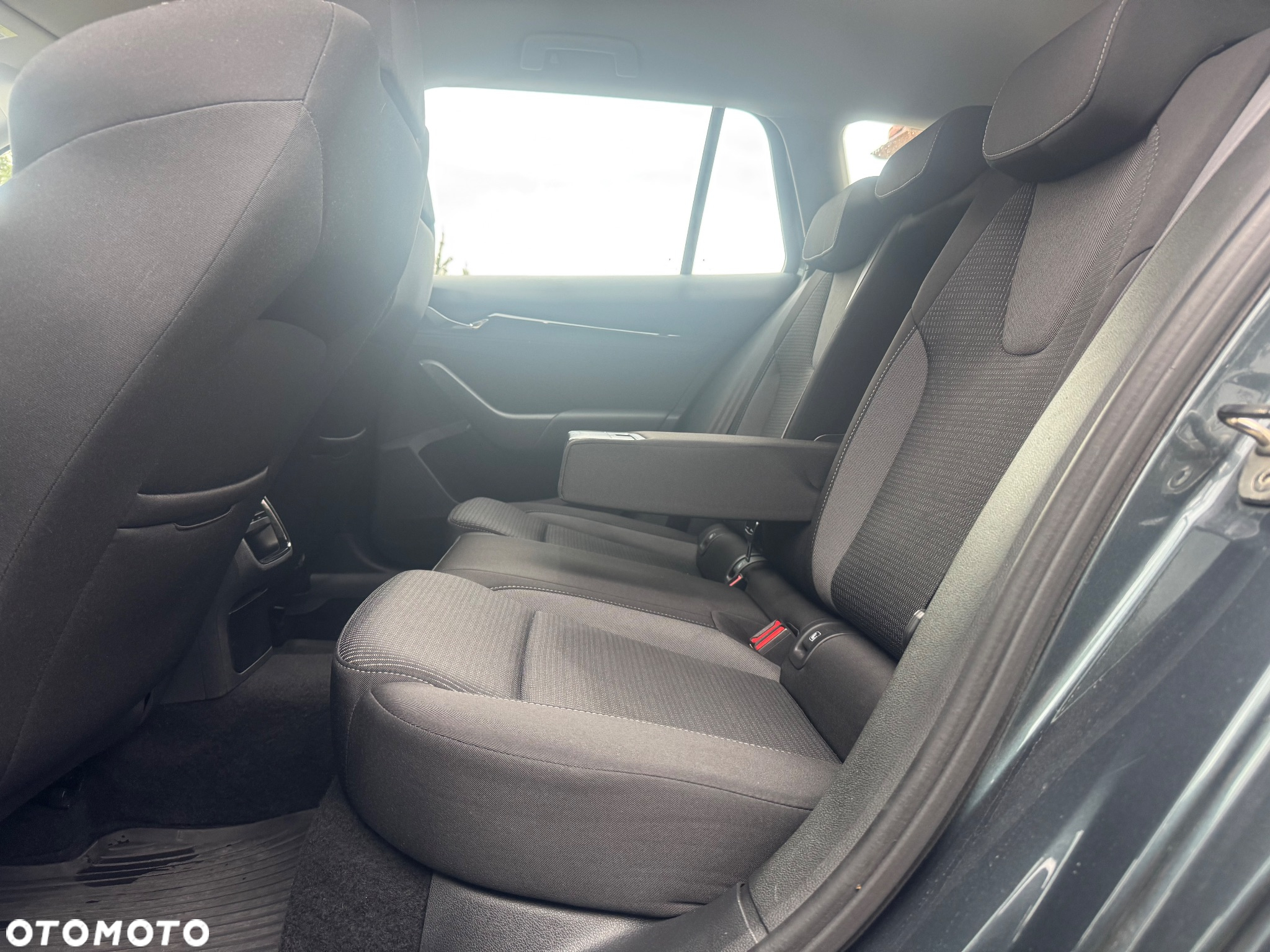 Skoda Octavia 2.0 TDI Style DSG - 20
