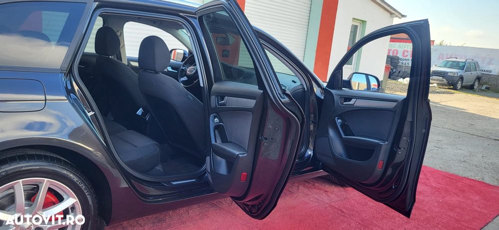 Audi A4 2.0 TDI DPF multitronic Ambiente - 34
