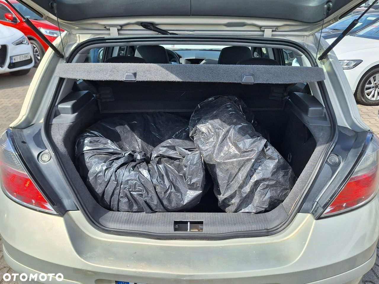Opel Astra - 18
