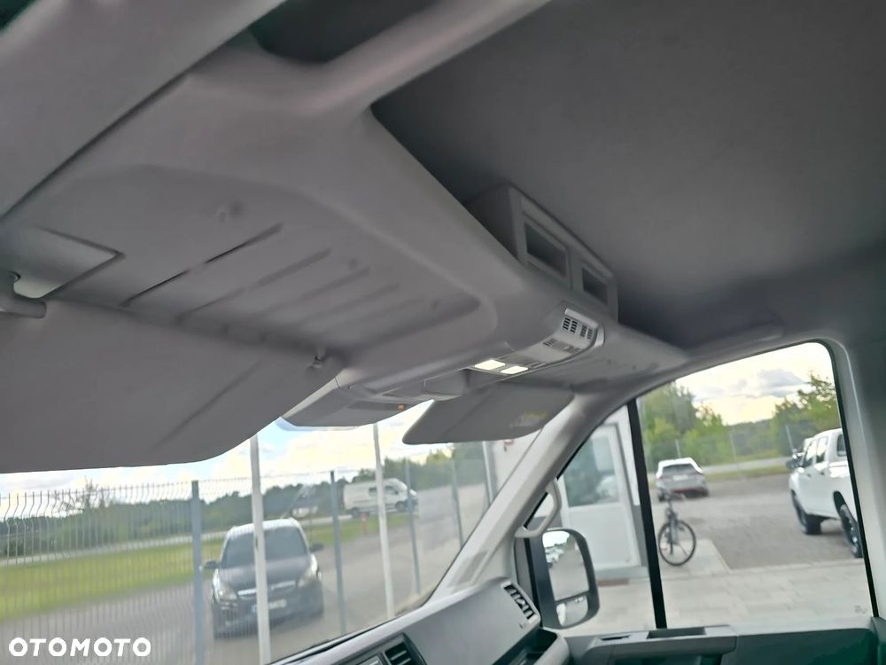 Volkswagen Crafter MAXI  177KM  Autolaweta - 32
