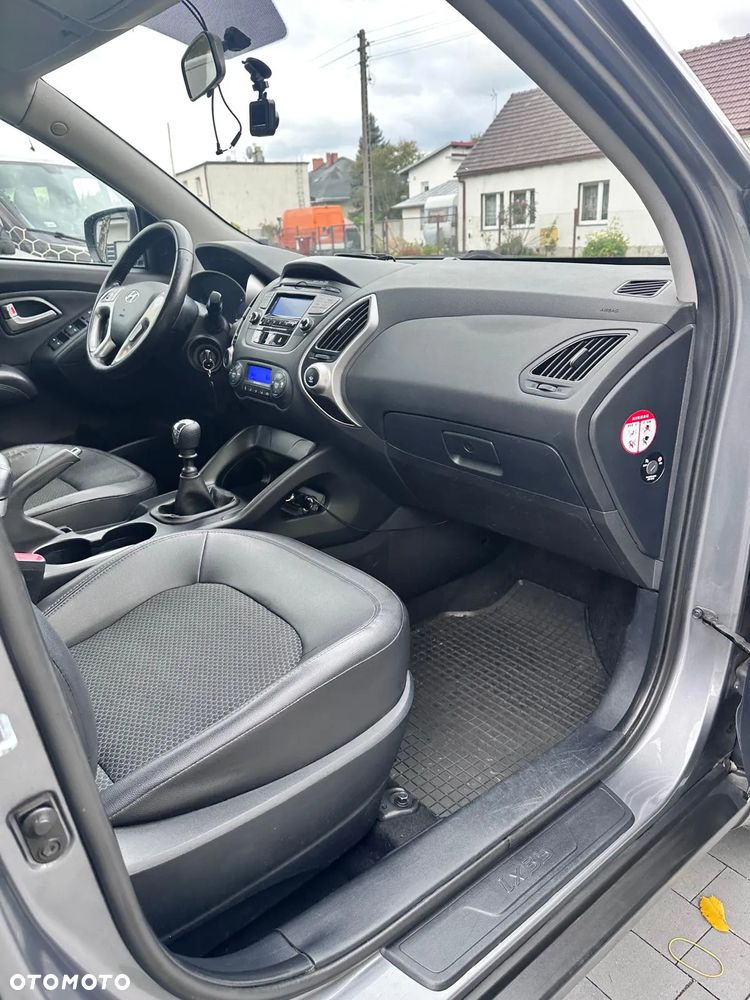 Hyundai ix35 - 11