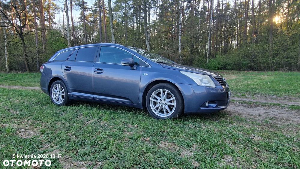 Toyota Avensis 2.2 D-4D Automatik Sol - 33