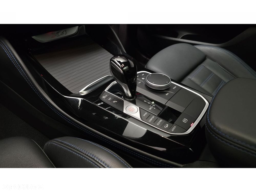 BMW X4 - 22