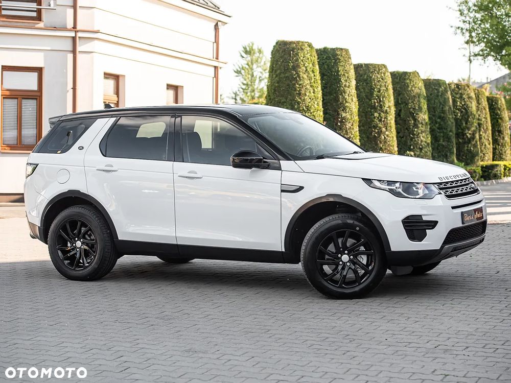Land Rover Discovery Sport TD4 HSE Luxury - 4