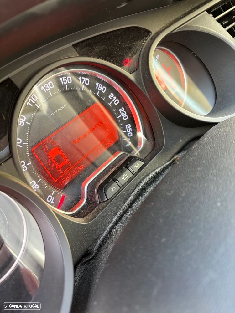 Citroën C5 1.6 HDi SX - 9