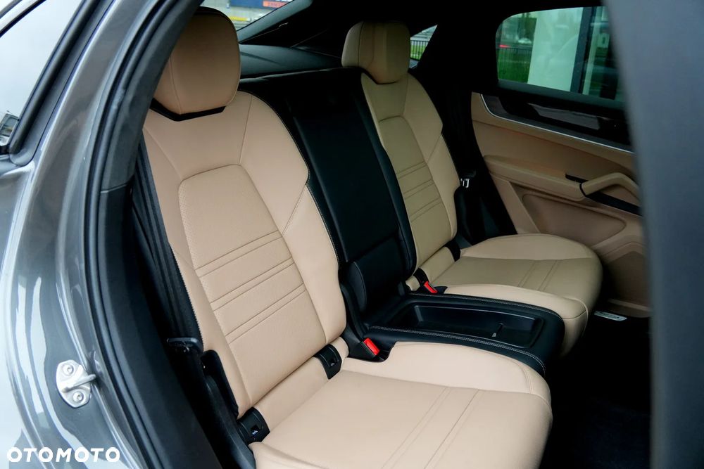 Porsche Cayenne E-Hybrid PHEV - 26