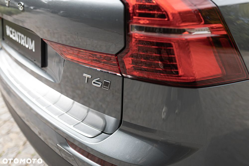 Volvo XC 60 T6 AWD Geartronic Momentum - 10