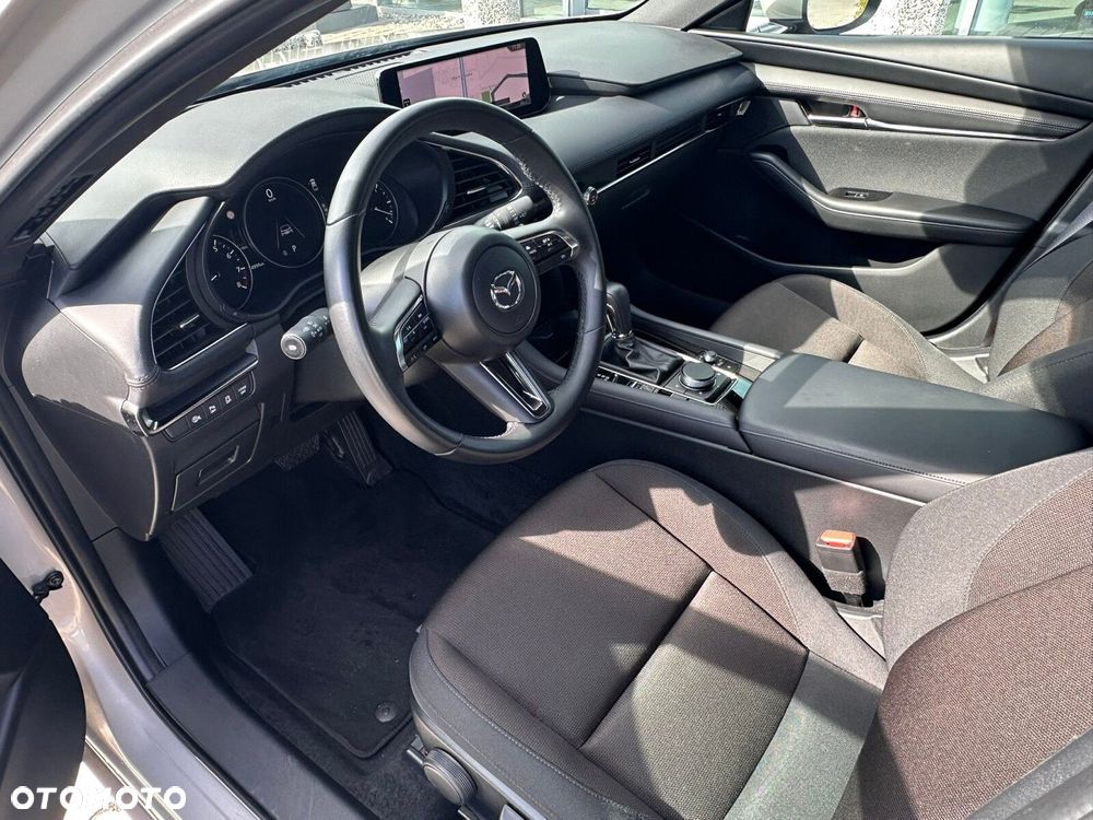 Mazda 3 - 13