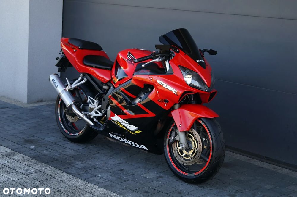 Honda CBR - 4