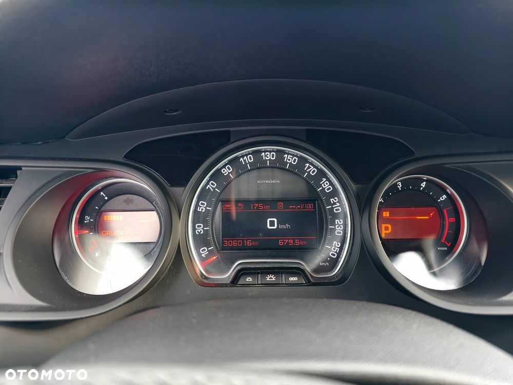 Citroën C5 2.0i 16V Exclusive - 8