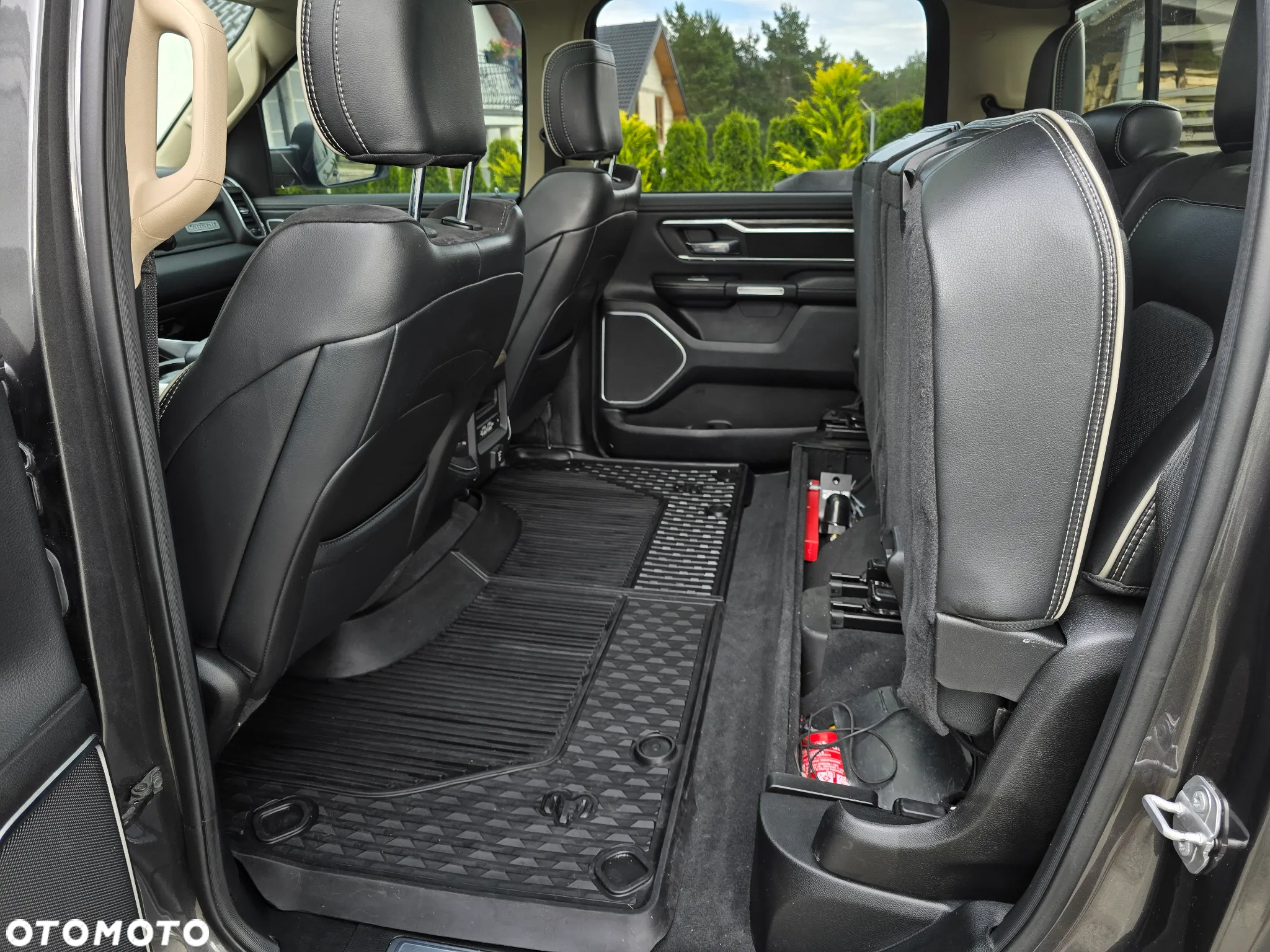 RAM 1500 - 16