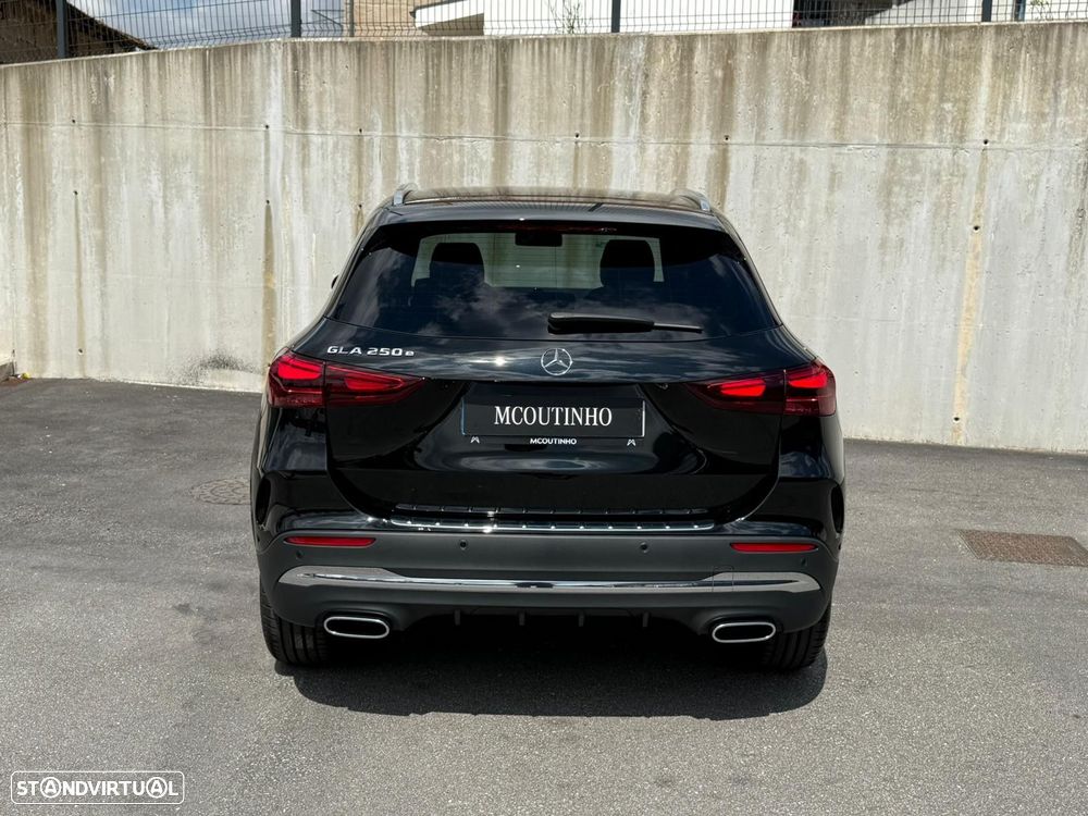 Mercedes-Benz GLA 250 e AMG Line - 4