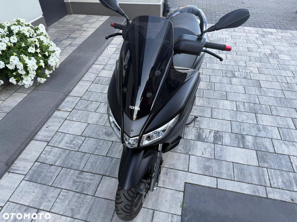 Aprilia SR - 1