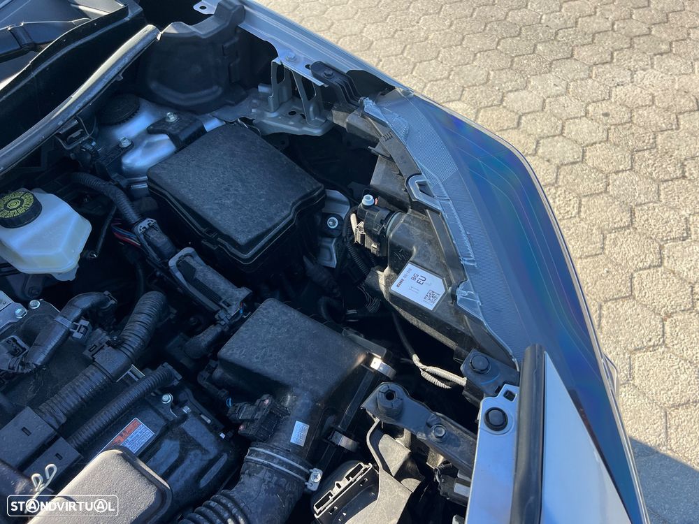 Toyota Yaris Cross 1.5 HDF Comfort Plus - 21