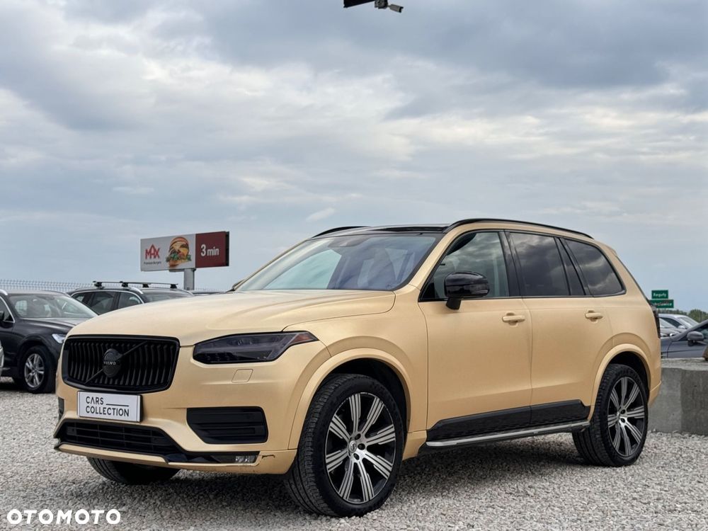 Volvo XC 90 - 9