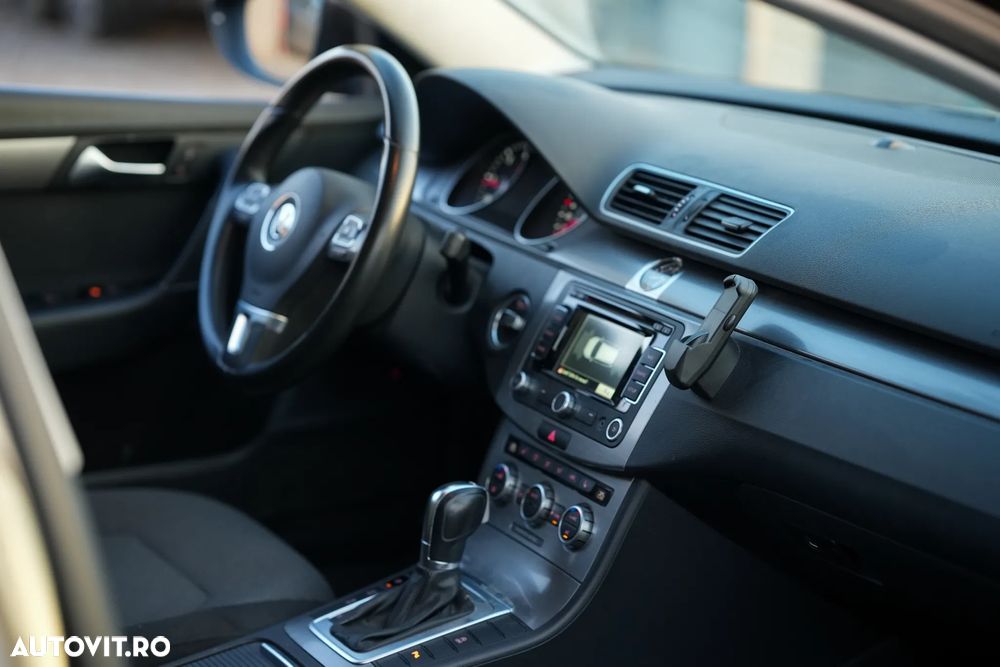 Volkswagen Passat - 7