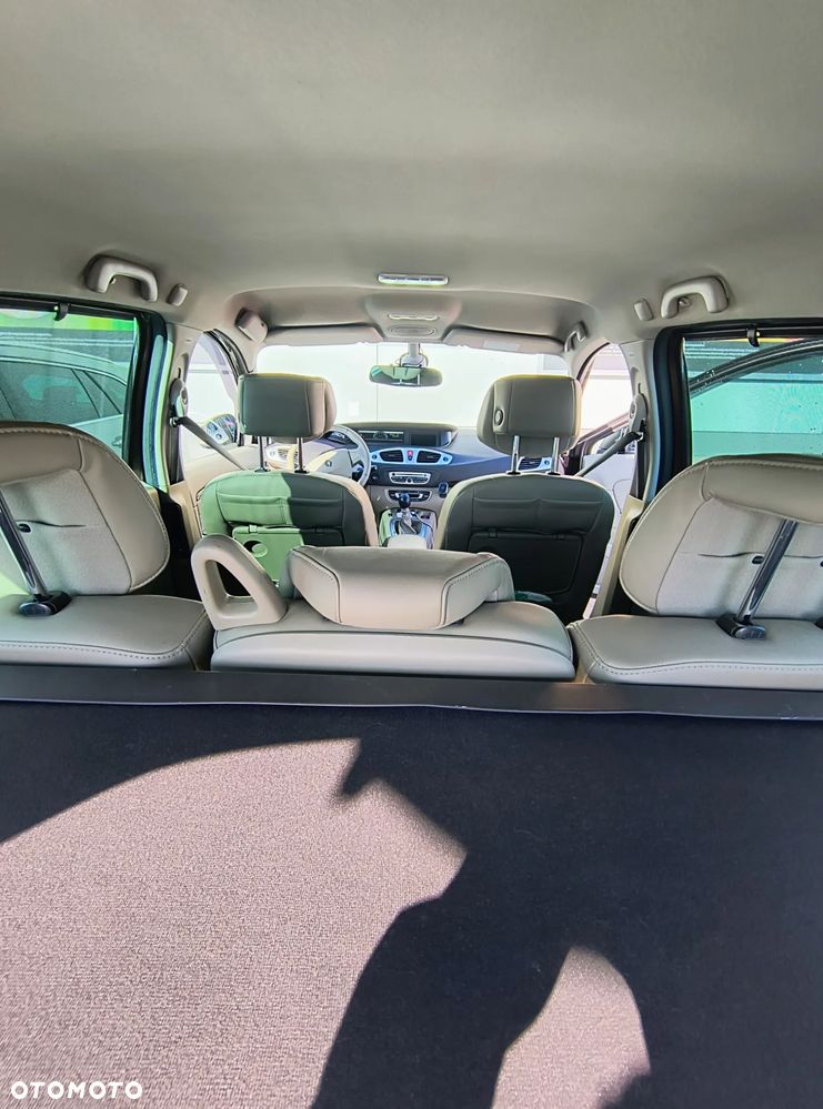 Renault Grand Scenic TCe 130 Bose Edition - 24