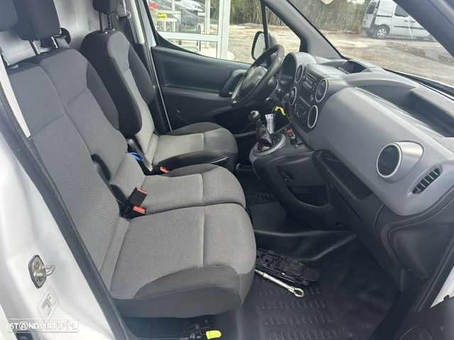 Citroën BERLINGO 3 LUGARES - 13