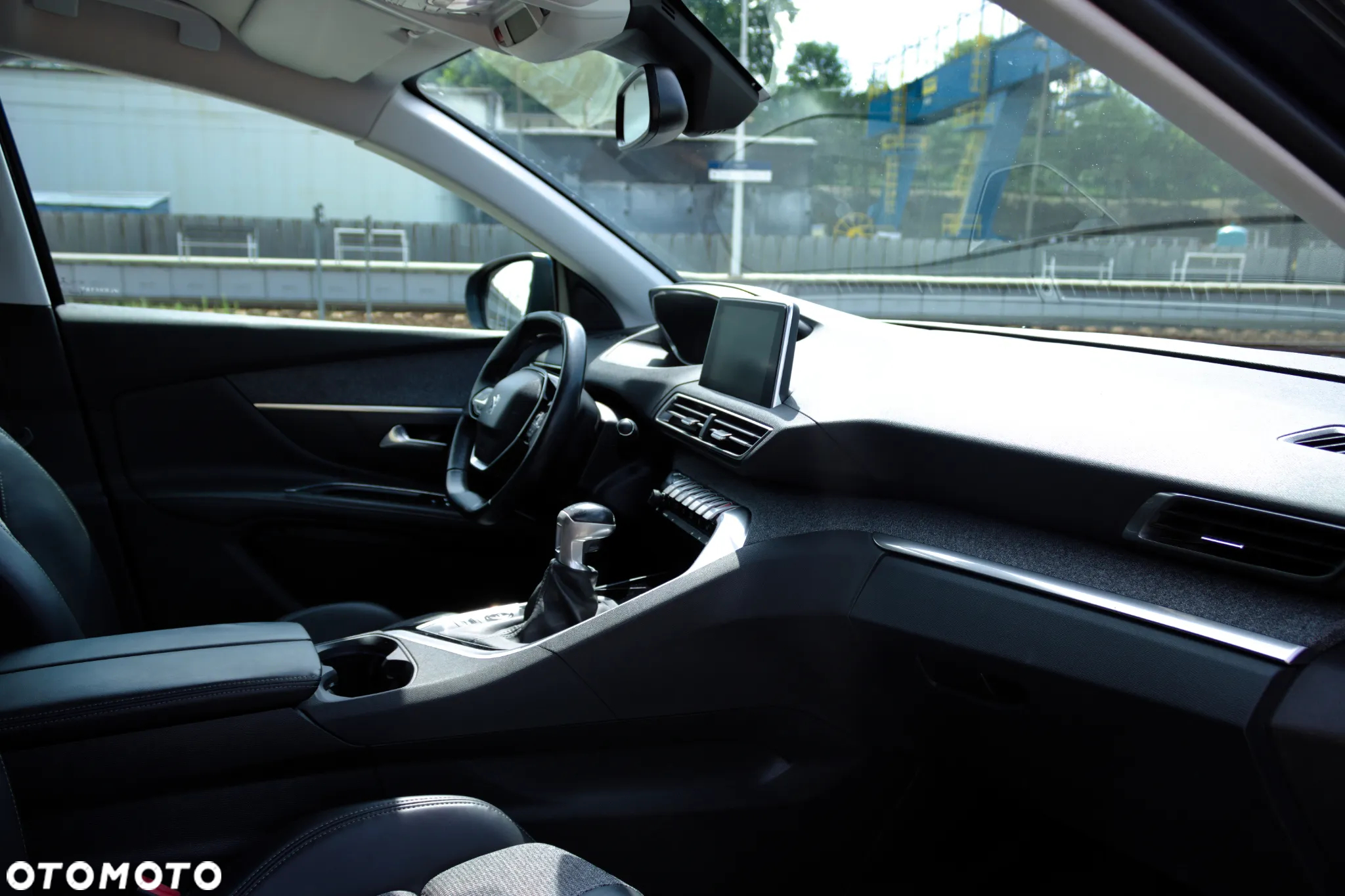 Peugeot 5008 2.0 BlueHDi Allure 7os - 17