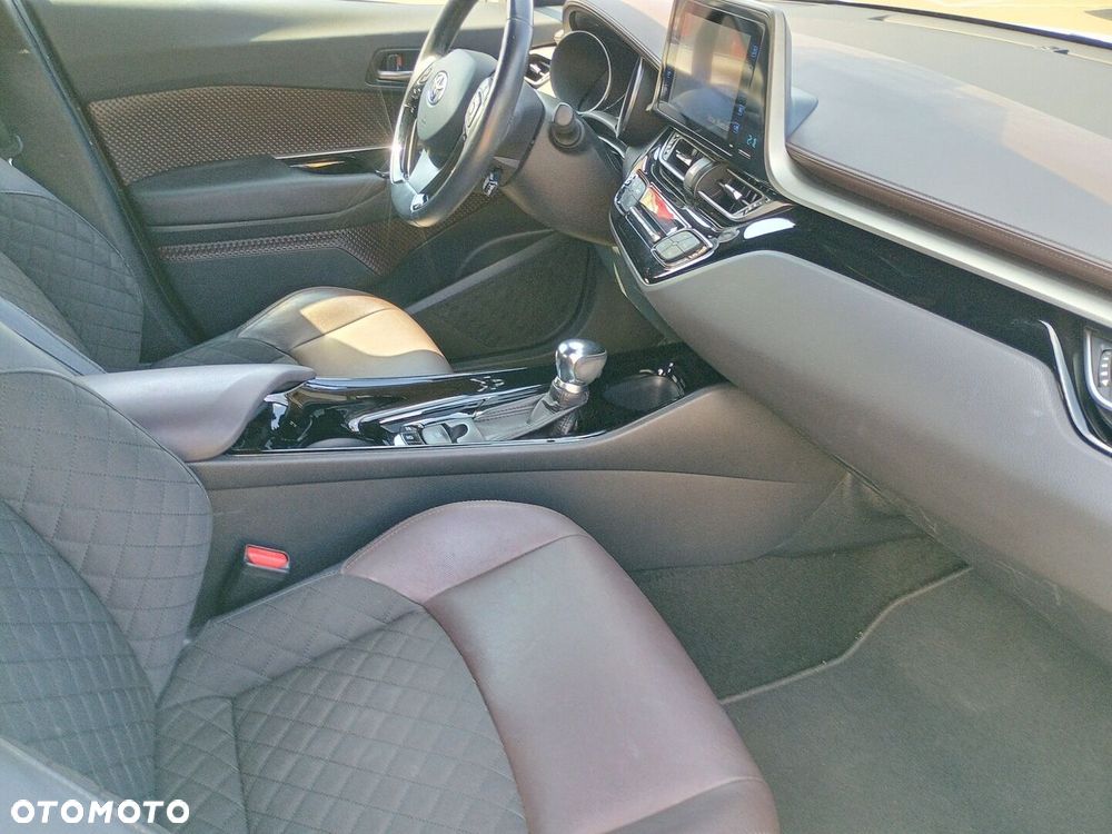Toyota C-HR 1.8 Hybrid Prestige - 11