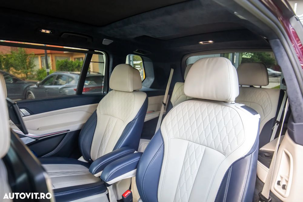 BMW X7 - 27