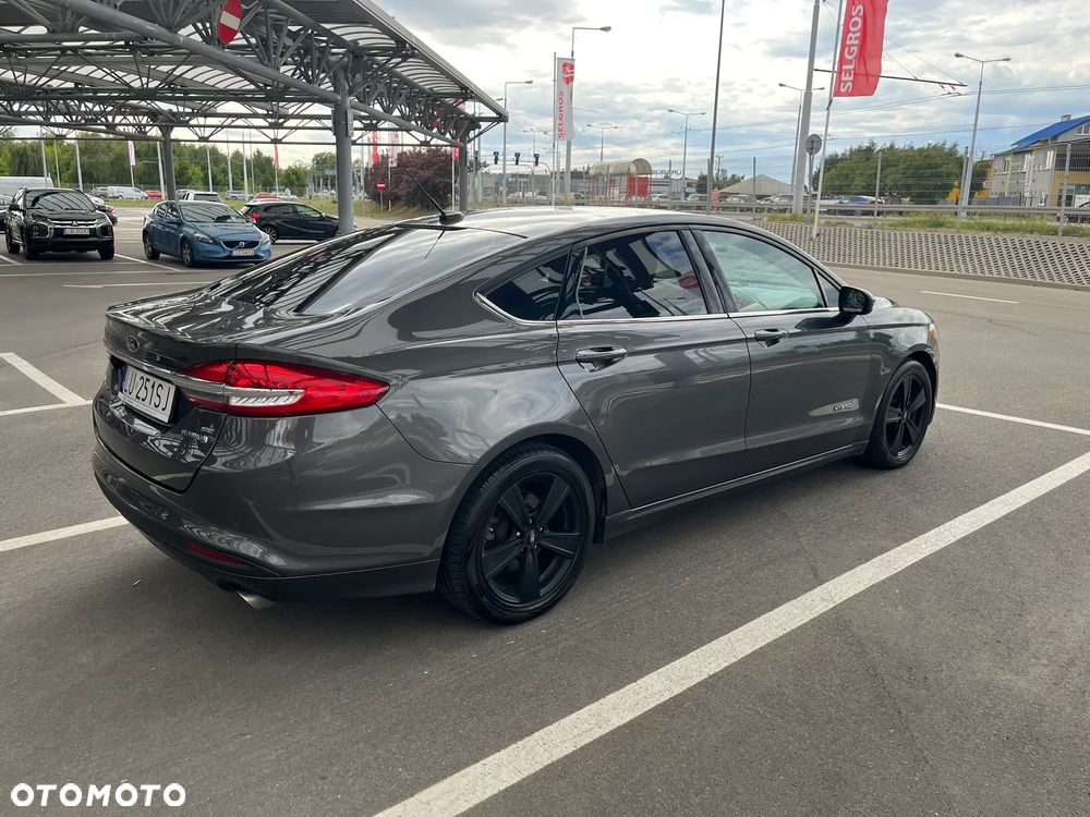 Ford Fusion - 3