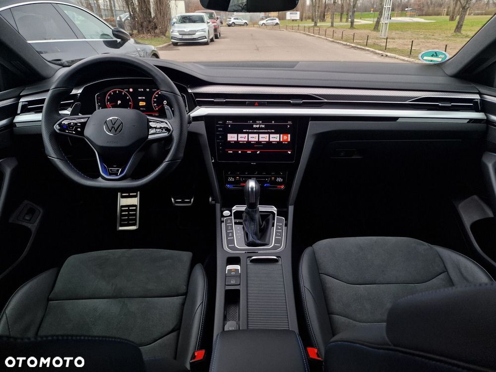 Volkswagen Arteon 2.0 TSI 4Motion R DSG - 11