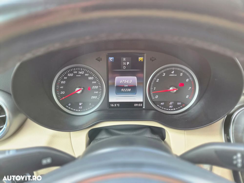 Mercedes-Benz GLC Coupe 250 4MATIC - 11