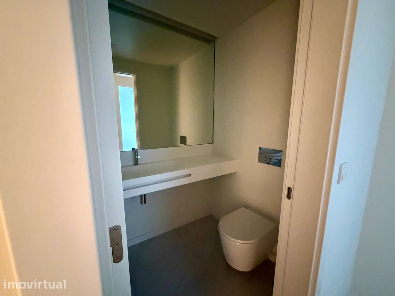 Apartamento T4 condomínio c/ piscina – Av. Novas - Grande imagem: 5/12