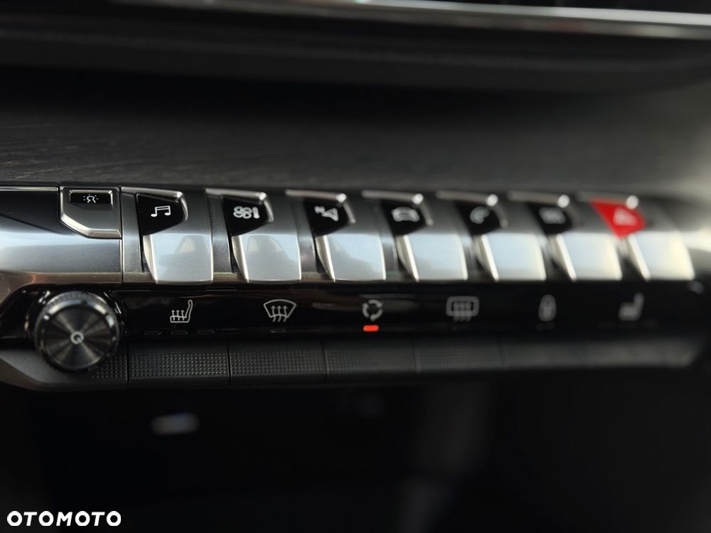 Peugeot 3008 BlueHDi 180 Stop & Start EAT8 GT - 24