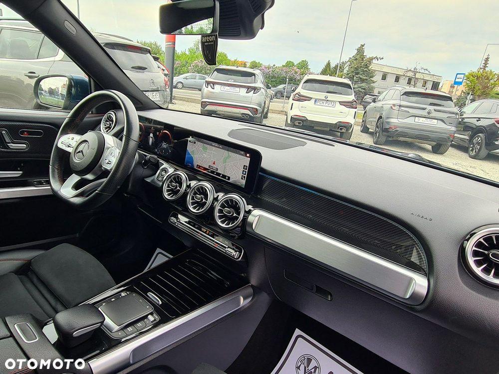 Mercedes-Benz GLB 200 d AMG Line 8G-DCT - 36