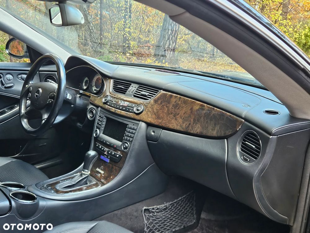 Mercedes-Benz CLS 55 AMG - 20