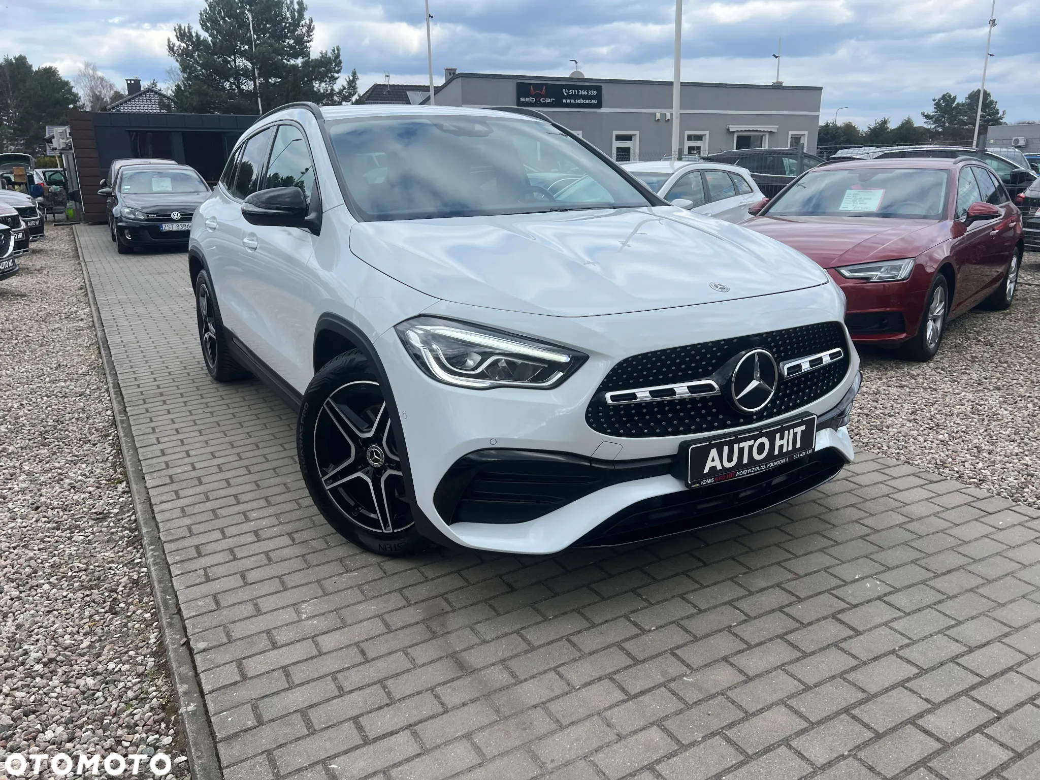 Mercedes-Benz GLA 200 d AMG Line - 14