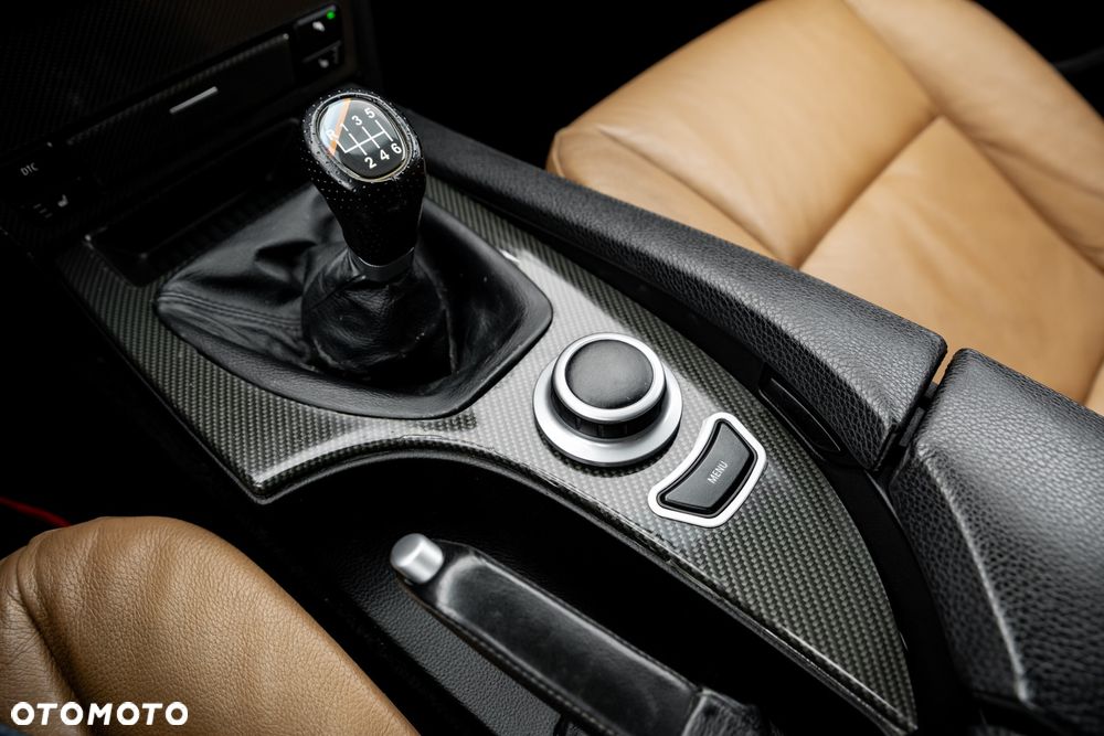 BMW Seria 5 525i xDrive - 31