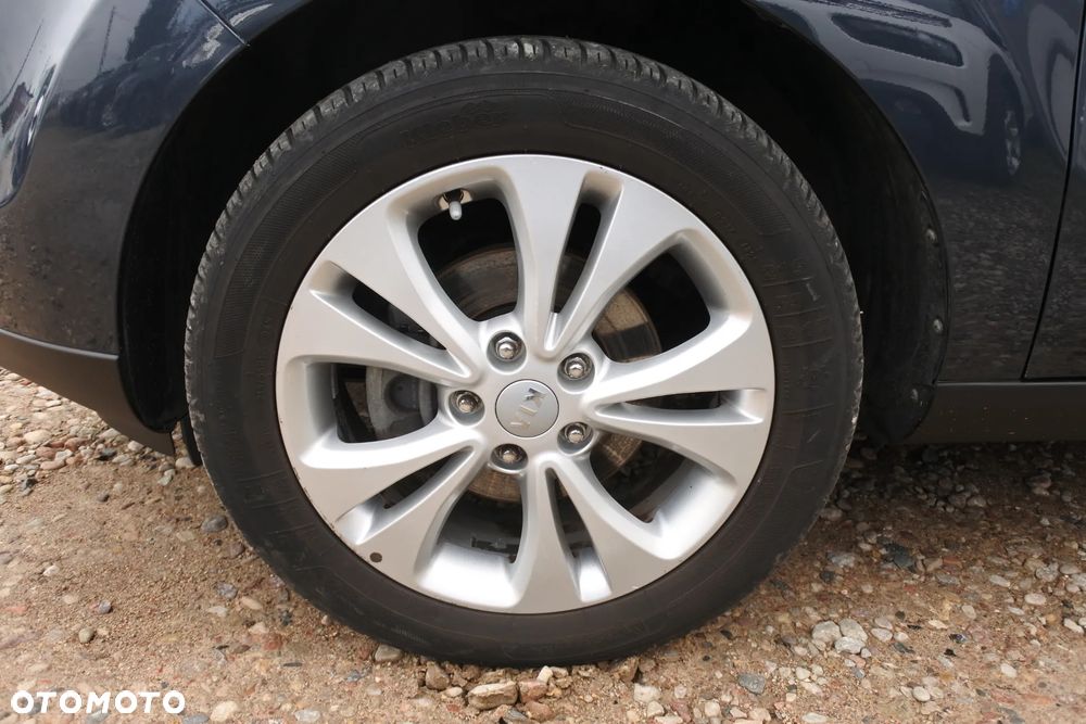 Kia Soul 1.6 CRDI Dream Team Edition - 26