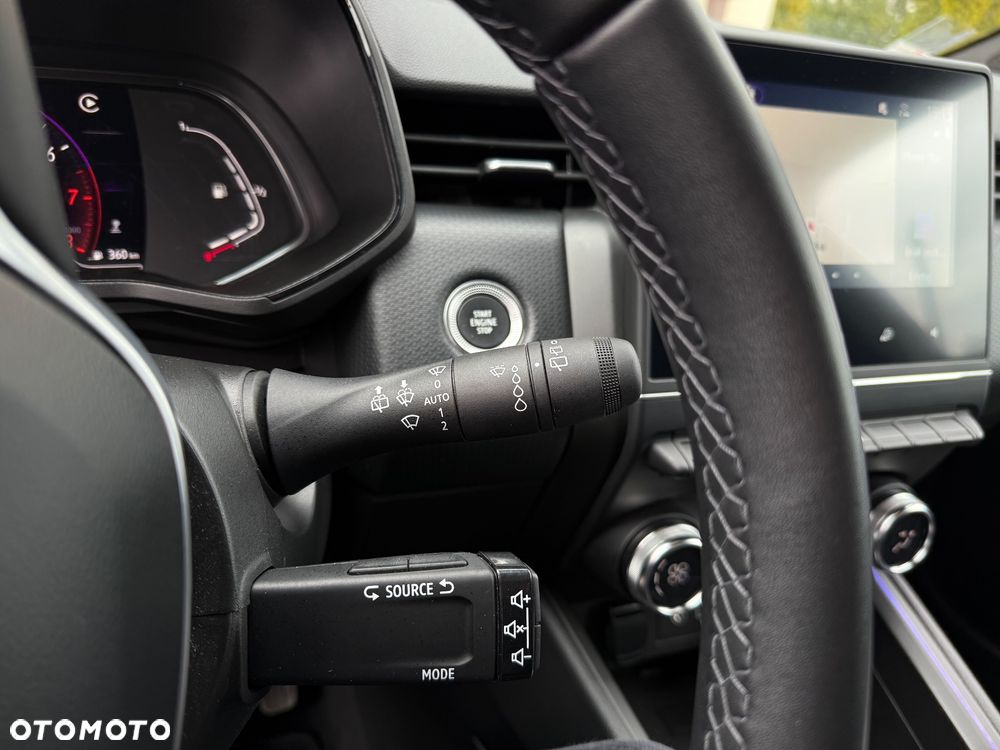 Renault Clio TCe 90 TECHNO - 27