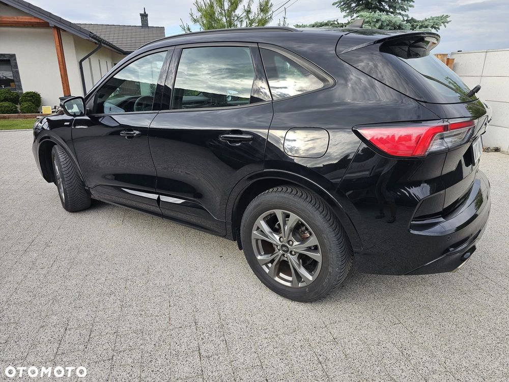 Ford Kuga 2.5 FHEV FWD ST-Line - 2