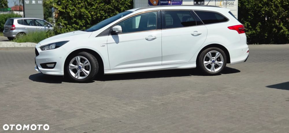 Ford Focus 1.5 EcoBoost STart-Stopp-System ST-LINE - 8