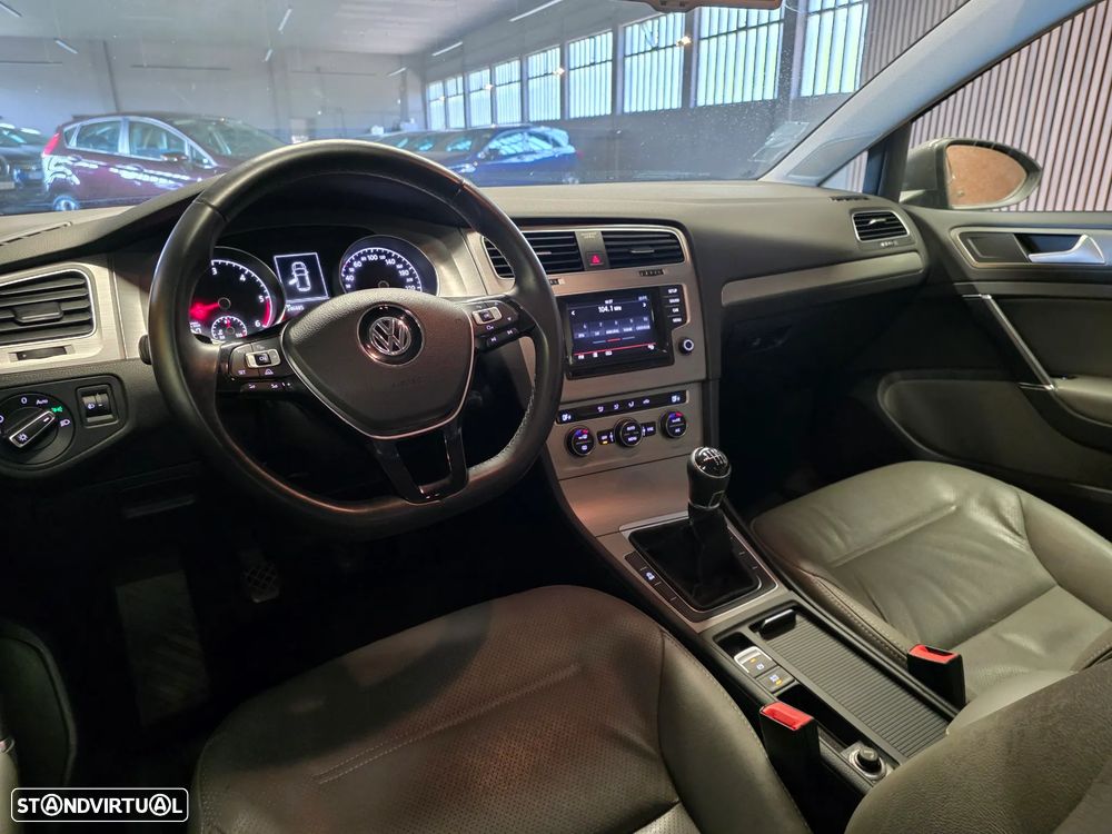 VW Golf 1.6 TDi BlueMotion Trendline - 41