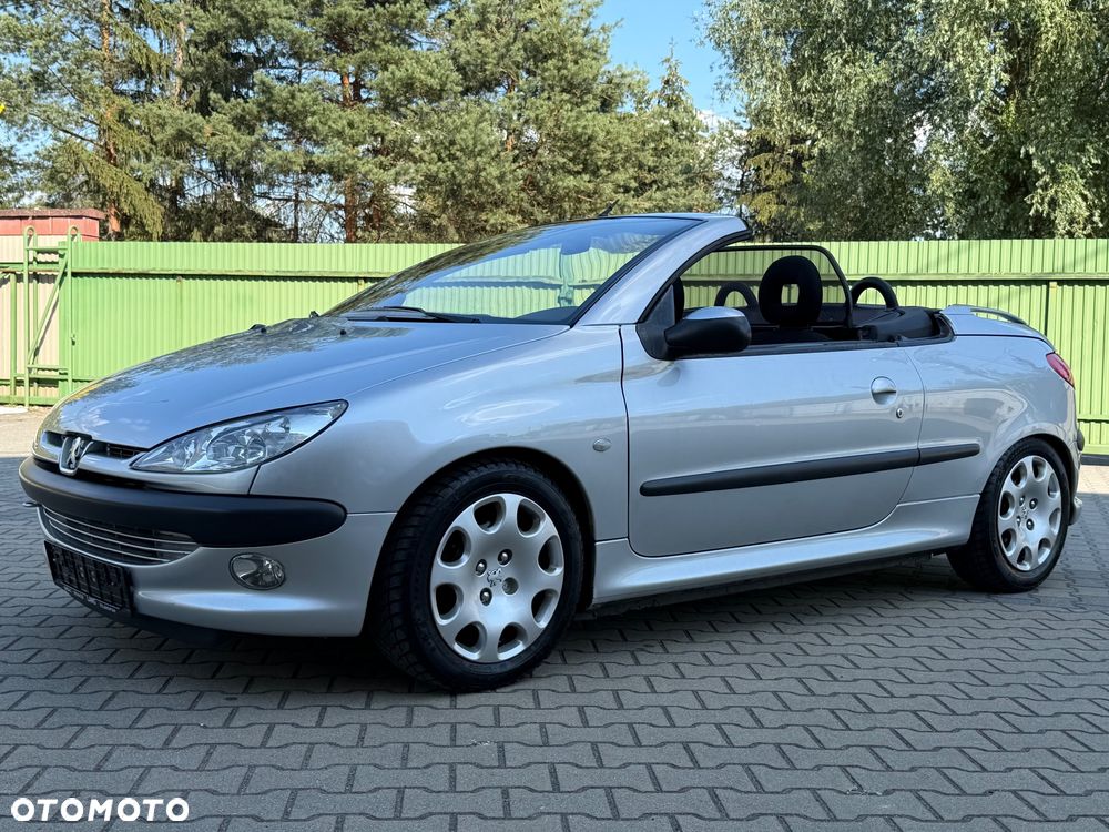 Peugeot 206 CC - 2