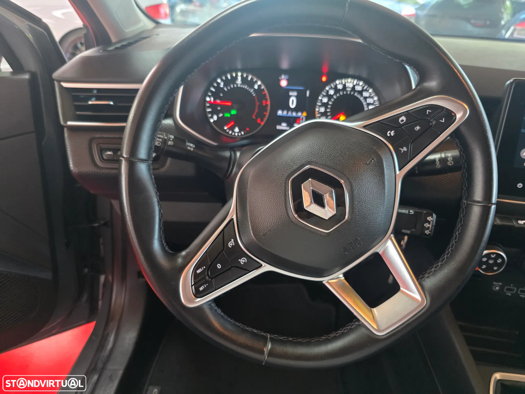 Renault Clio Energy dCi 110 Start & Stop INTENS - 14