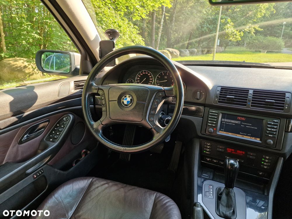 BMW Seria 5 - 4