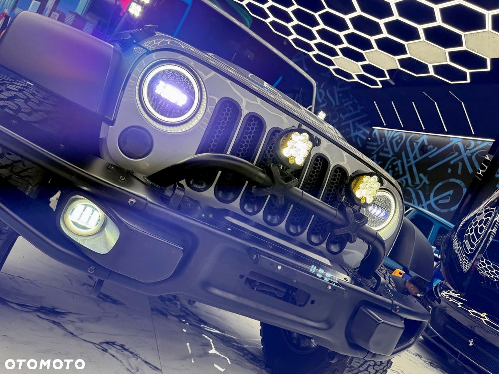 Jeep Wrangler 3.6 Night Eagle - 18