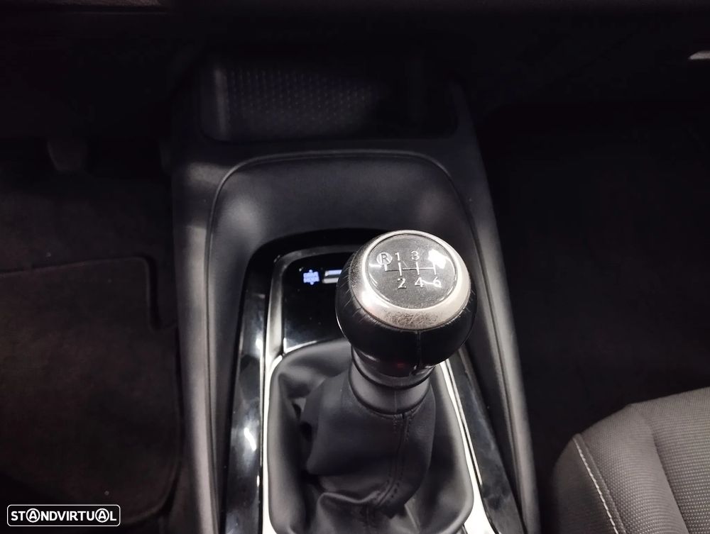 Toyota Corolla 1.2T Comfort - 32