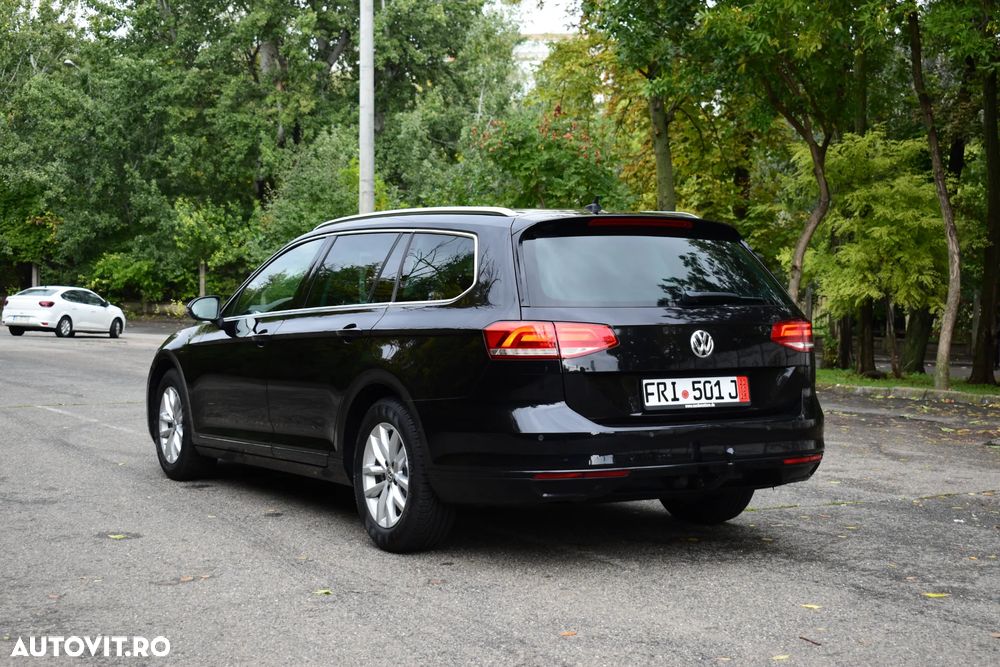 Volkswagen Passat Variant 2.0 TDI (BlueMotion Technology) Highline - 4